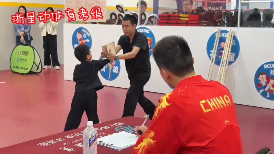 运动课程ldtyc_课程运动疗法_运动课程